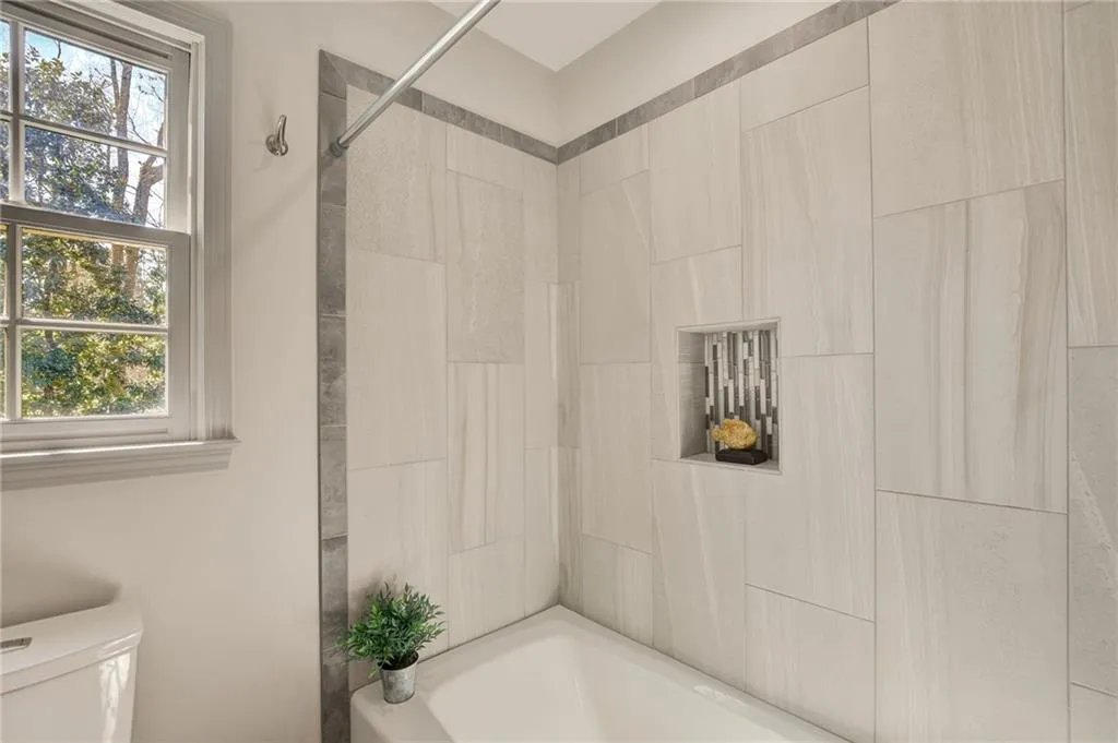 7595 Chaparral Drive, Sandy Springs, Georgia 30350, 5 Bedrooms Bedrooms, ,3 BathroomsBathrooms,Residential,Sold,7595 Chaparral Drive,7009907