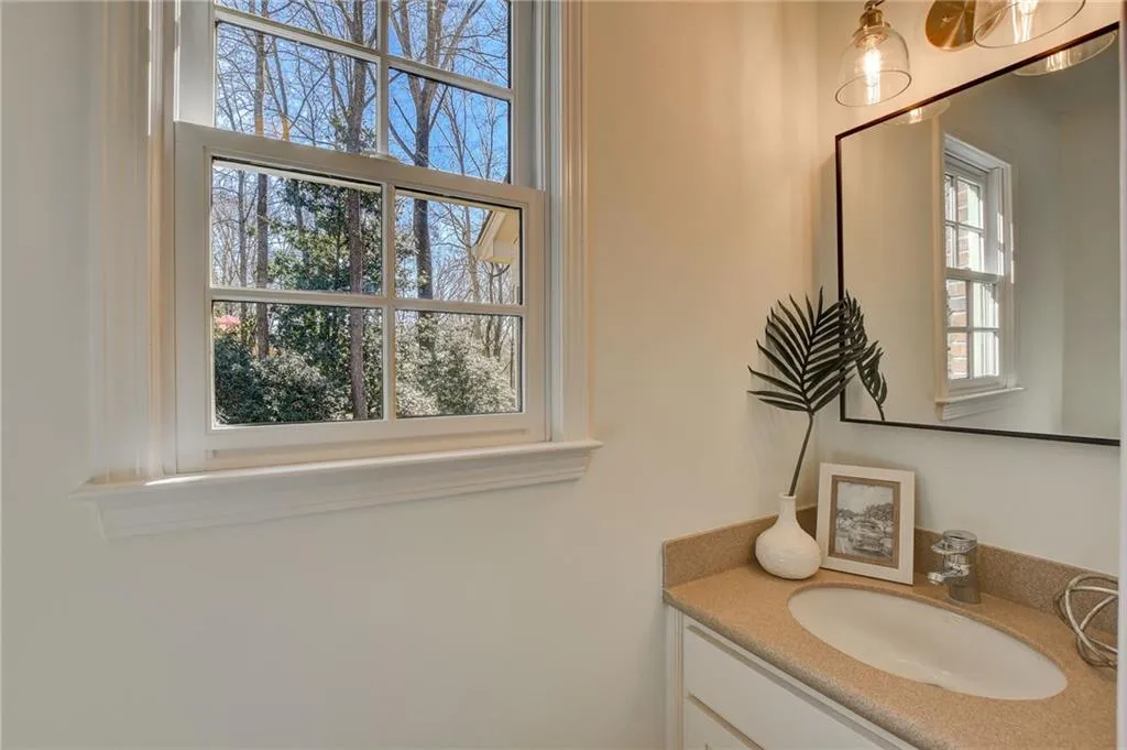 7595 Chaparral Drive, Sandy Springs, Georgia 30350, 5 Bedrooms Bedrooms, ,3 BathroomsBathrooms,Residential,Sold,7595 Chaparral Drive,7009907