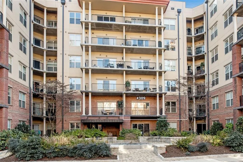 200 River Vista Drive Unit 309, Atlanta, Georgia 30339, 1 Bedroom Bedrooms, ,1 BathroomBathrooms,Residential,Sold,200 River Vista Drive Unit 309,7504942