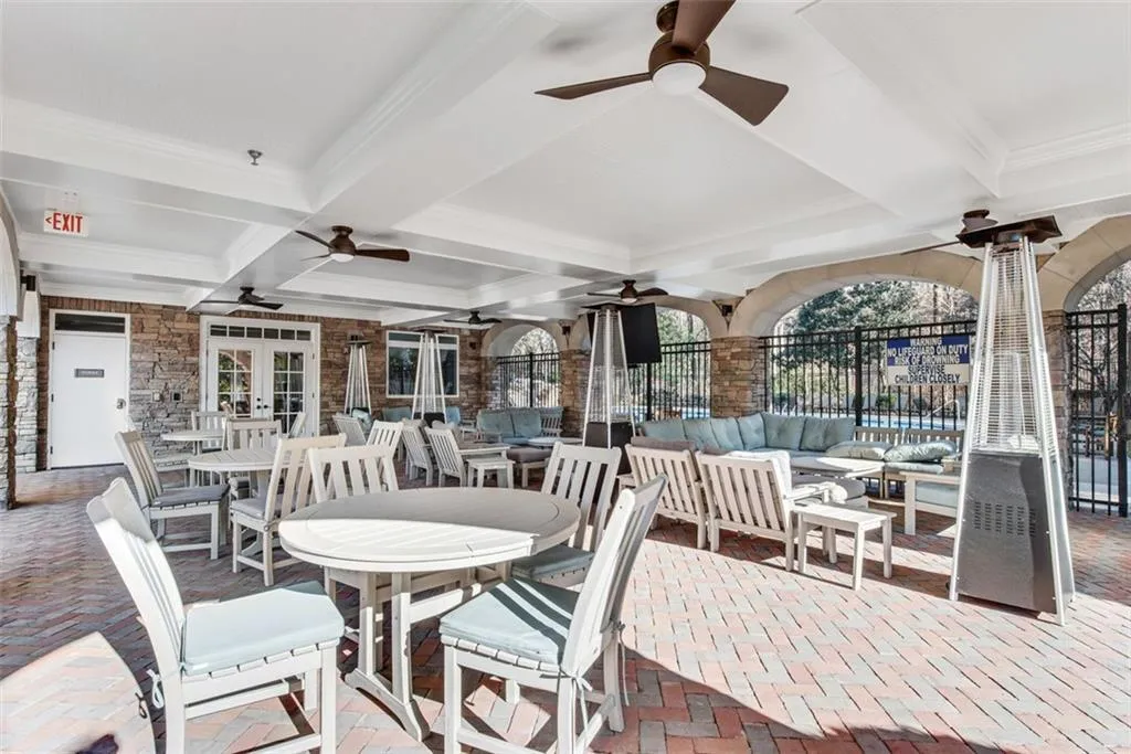 200 River Vista Drive Unit 309, Atlanta, Georgia 30339, 1 Bedroom Bedrooms, ,1 BathroomBathrooms,Residential,Sold,200 River Vista Drive Unit 309,7504942