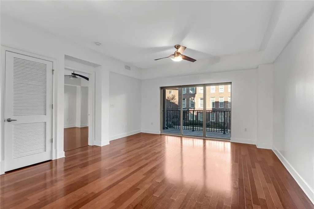 200 River Vista Drive Unit 309, Atlanta, Georgia 30339, 1 Bedroom Bedrooms, ,1 BathroomBathrooms,Residential,Sold,200 River Vista Drive Unit 309,7504942