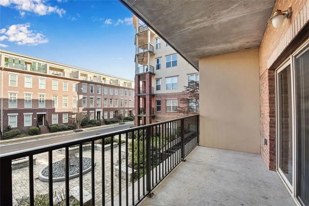 200 River Vista Drive Unit 309, Atlanta, Georgia 30339, 1 Bedroom Bedrooms, ,1 BathroomBathrooms,Residential,Sold,200 River Vista Drive Unit 309,7504942