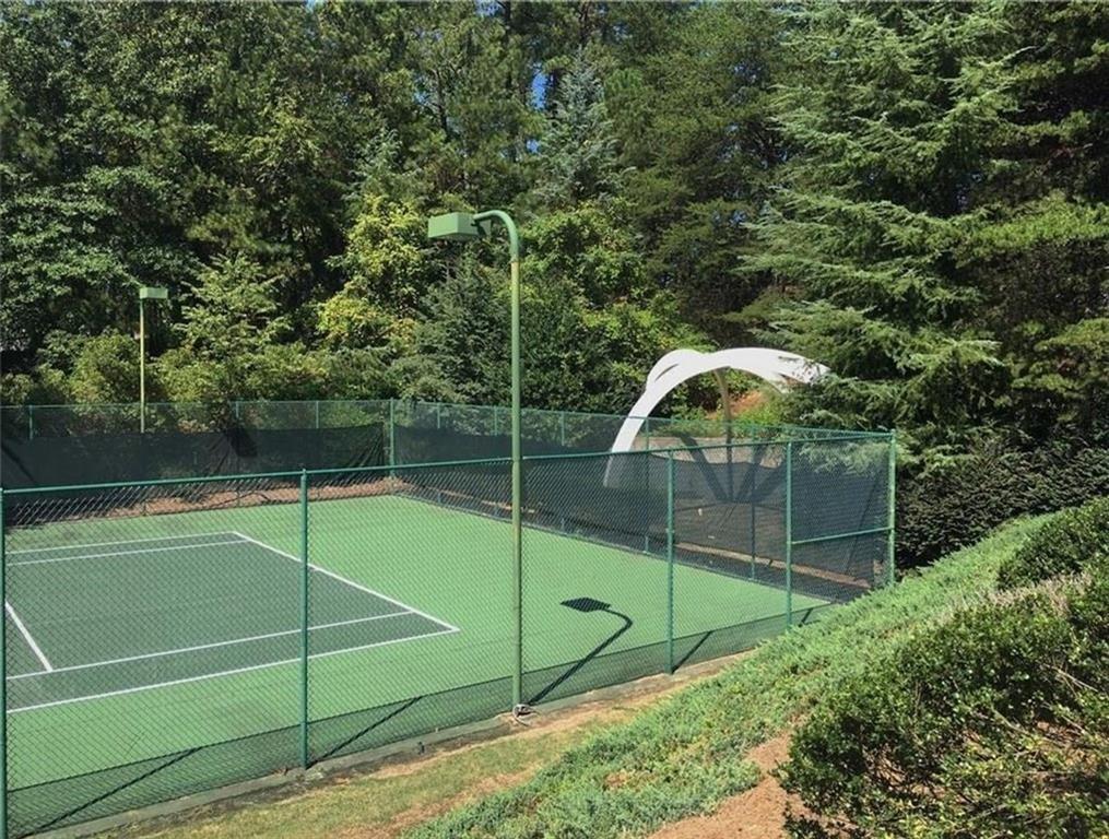 799 Hammond Drive Unit 207, Atlanta, Georgia 30328, 2 Bedrooms Bedrooms, ,2 BathroomsBathrooms,Residential,Sold,799 Hammond Drive Unit 207,7329735