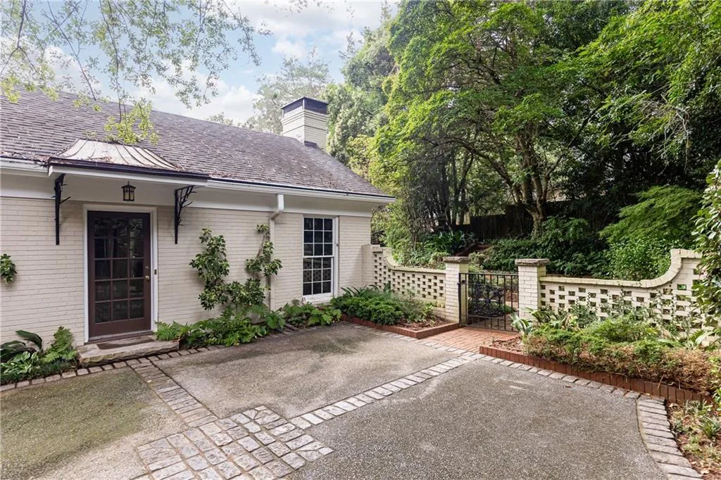 3384 Rilman Road Nw, Atlanta, Georgia 30327, 4 Bedrooms Bedrooms, ,4 BathroomsBathrooms,Residential,For Sale,3384 Rilman Road Nw,7656855