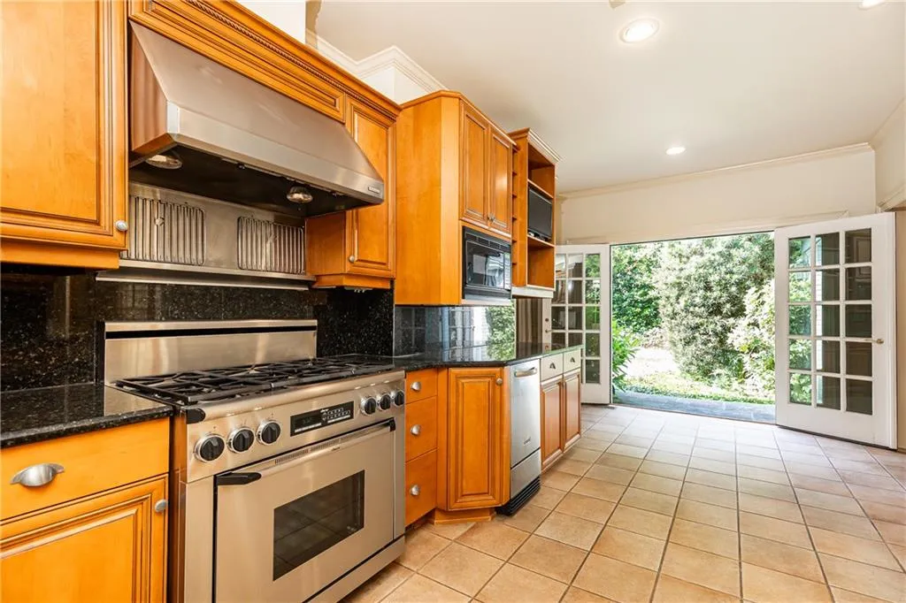 3384 Rilman Road Nw, Atlanta, Georgia 30327, 4 Bedrooms Bedrooms, ,4 BathroomsBathrooms,Residential,For Sale,3384 Rilman Road Nw,7656855