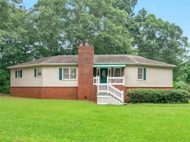150 Knights Circle, Covington, Georgia 30016