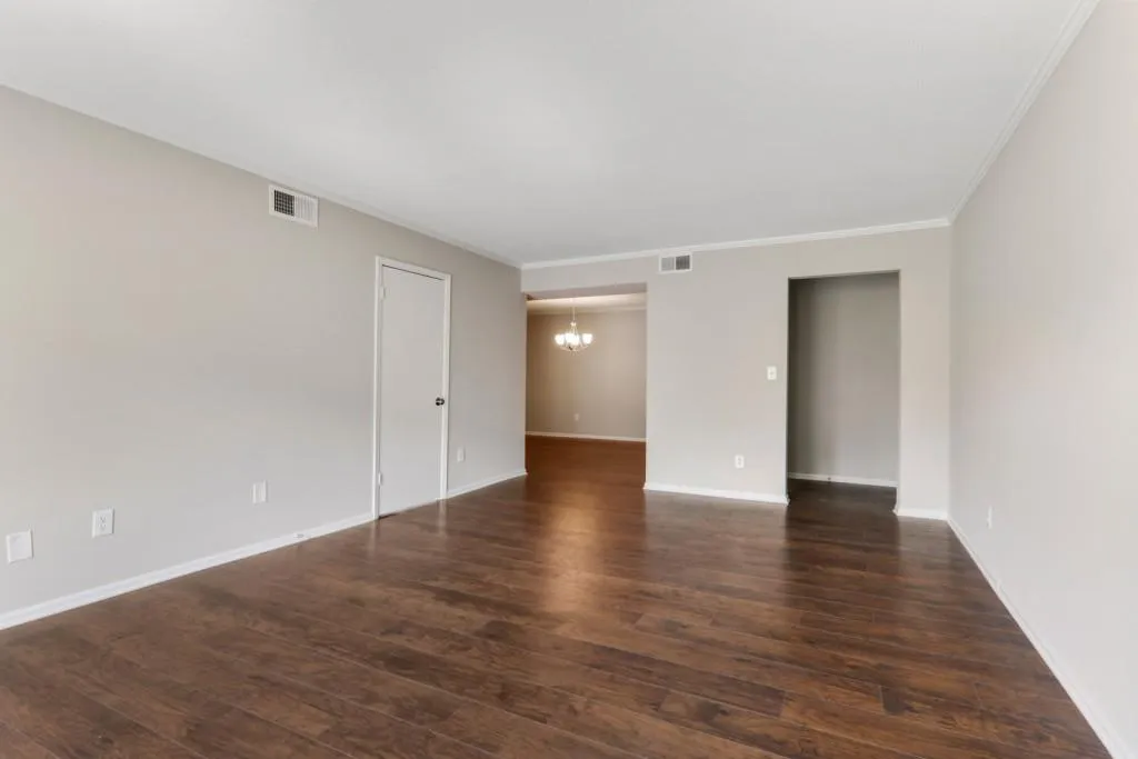 6851 Roswell Road Unit D21, Sandy Springs, Georgia 30328, 3 Bedrooms Bedrooms, ,2 BathroomsBathrooms,Residential,Sold,6851 Roswell Road Unit D21,6555213