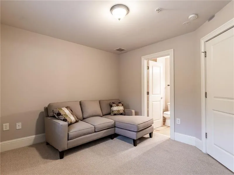 248 Le Gran Bend, Atlanta, Georgia 30328, 2 Bedrooms Bedrooms, ,2 BathroomsBathrooms,Residential,Sold,248 Le Gran Bend,6691837
