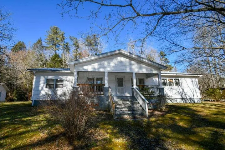 18 Corinth Church Road, Cleveland, Georgia 30528