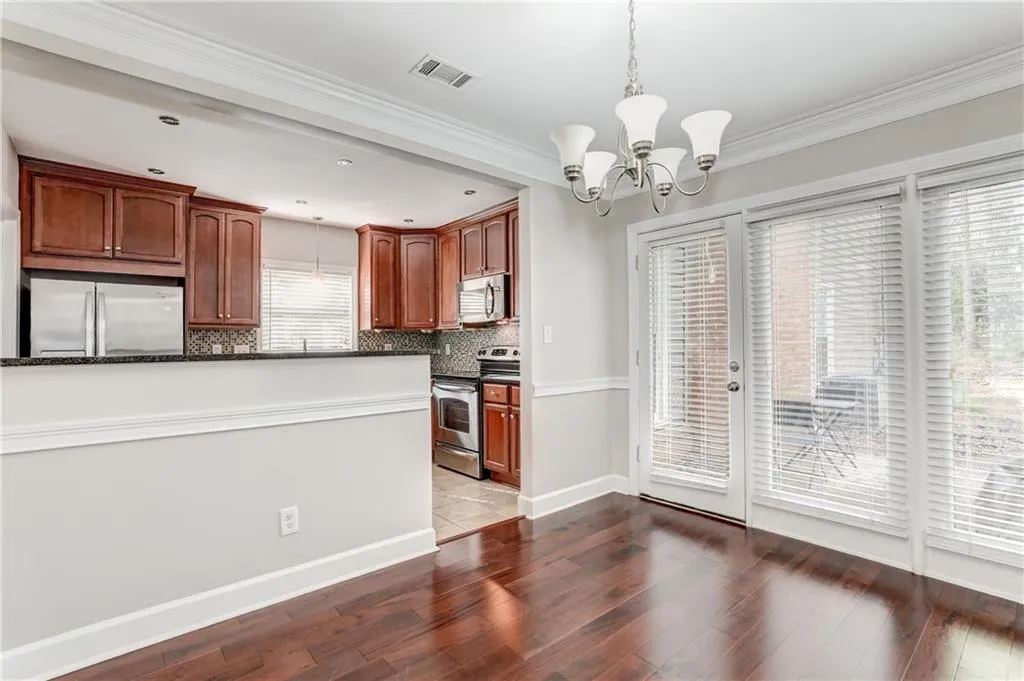 86 Mount Vernon Circle, Atlanta, Georgia 30338, 2 Bedrooms Bedrooms, ,2 BathroomsBathrooms,Residential,Sold,86 Mount Vernon Circle,7195301