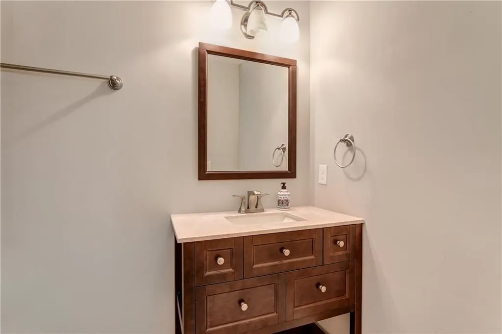 86 Mount Vernon Circle, Atlanta, Georgia 30338, 2 Bedrooms Bedrooms, ,2 BathroomsBathrooms,Residential,Sold,86 Mount Vernon Circle,7195301