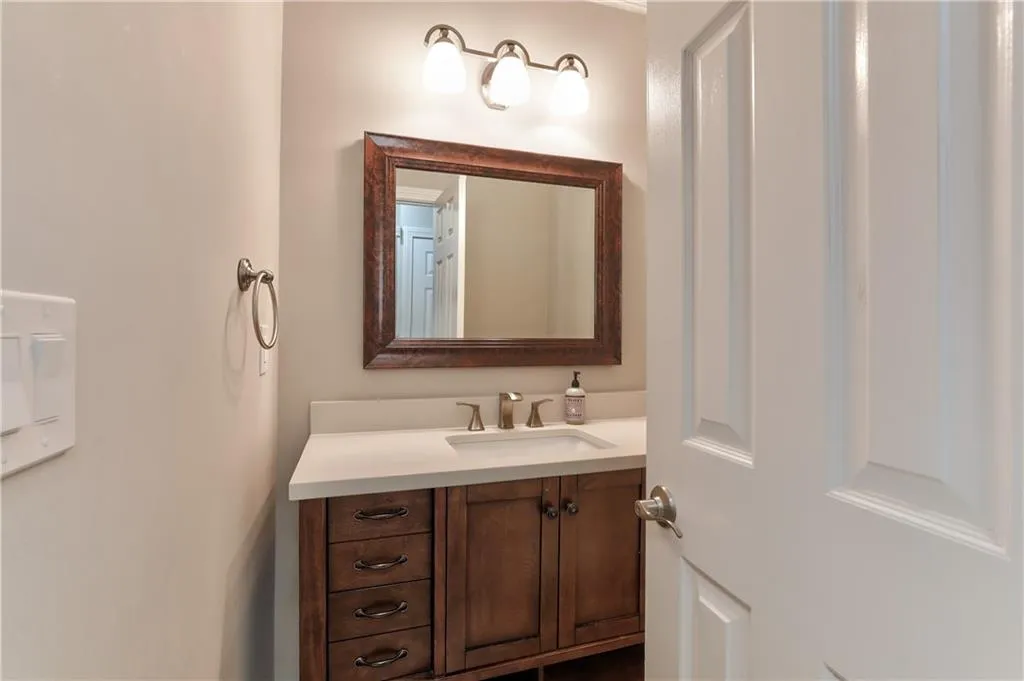 86 Mount Vernon Circle, Atlanta, Georgia 30338, 2 Bedrooms Bedrooms, ,2 BathroomsBathrooms,Residential,Sold,86 Mount Vernon Circle,7195301