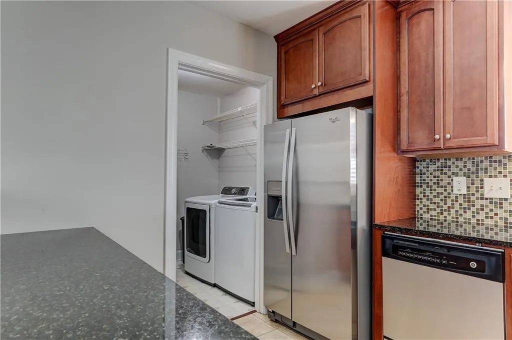 86 Mount Vernon Circle, Atlanta, Georgia 30338, 2 Bedrooms Bedrooms, ,2 BathroomsBathrooms,Residential,Sold,86 Mount Vernon Circle,7195301