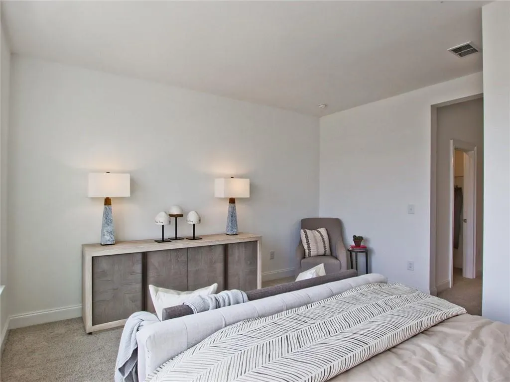 6666 Sterling Drive Unit 669, Sandy Springs, Georgia 30328, 2 Bedrooms Bedrooms, ,3 BathroomsBathrooms,Residential,Sold,6666 Sterling Drive Unit 669,6898094