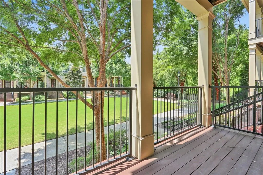 813 Creekgarden Court, Atlanta, Georgia 30339, 3 Bedrooms Bedrooms, ,3 BathroomsBathrooms,Residential,Sold,813 Creekgarden Court,6597893