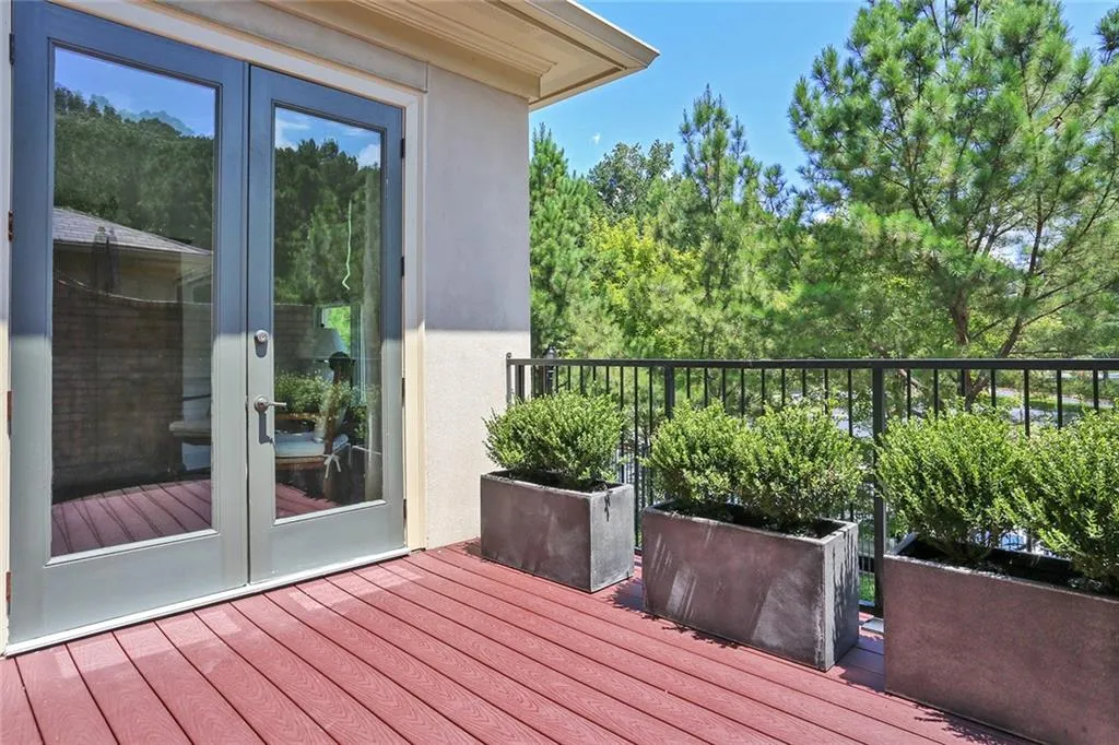 813 Creekgarden Court, Atlanta, Georgia 30339, 3 Bedrooms Bedrooms, ,3 BathroomsBathrooms,Residential,Sold,813 Creekgarden Court,6597893