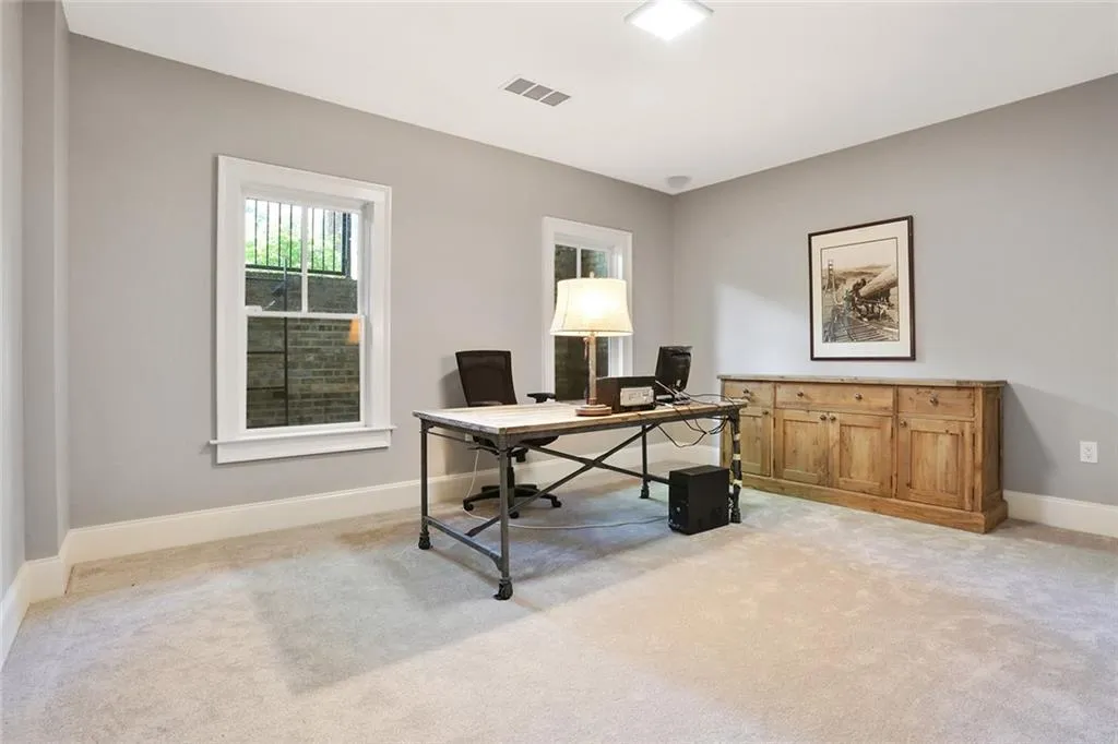 813 Creekgarden Court, Atlanta, Georgia 30339, 3 Bedrooms Bedrooms, ,3 BathroomsBathrooms,Residential,Sold,813 Creekgarden Court,6597893