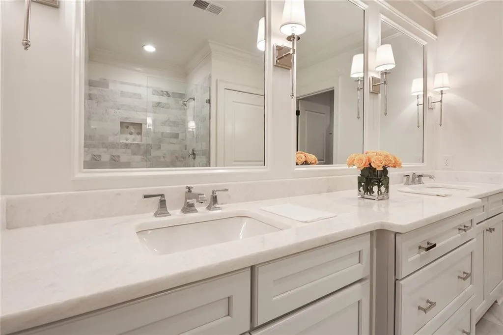 813 Creekgarden Court, Atlanta, Georgia 30339, 3 Bedrooms Bedrooms, ,3 BathroomsBathrooms,Residential,Sold,813 Creekgarden Court,6597893