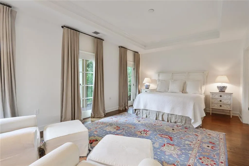 813 Creekgarden Court, Atlanta, Georgia 30339, 3 Bedrooms Bedrooms, ,3 BathroomsBathrooms,Residential,Sold,813 Creekgarden Court,6597893