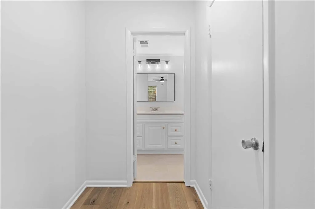 1150 Collier Road Nw Unit A1, Atlanta, Georgia 30318, 2 Bedrooms Bedrooms, ,2 BathroomsBathrooms,Residential,For Sale,1150 Collier Road Nw Unit A1,7661265