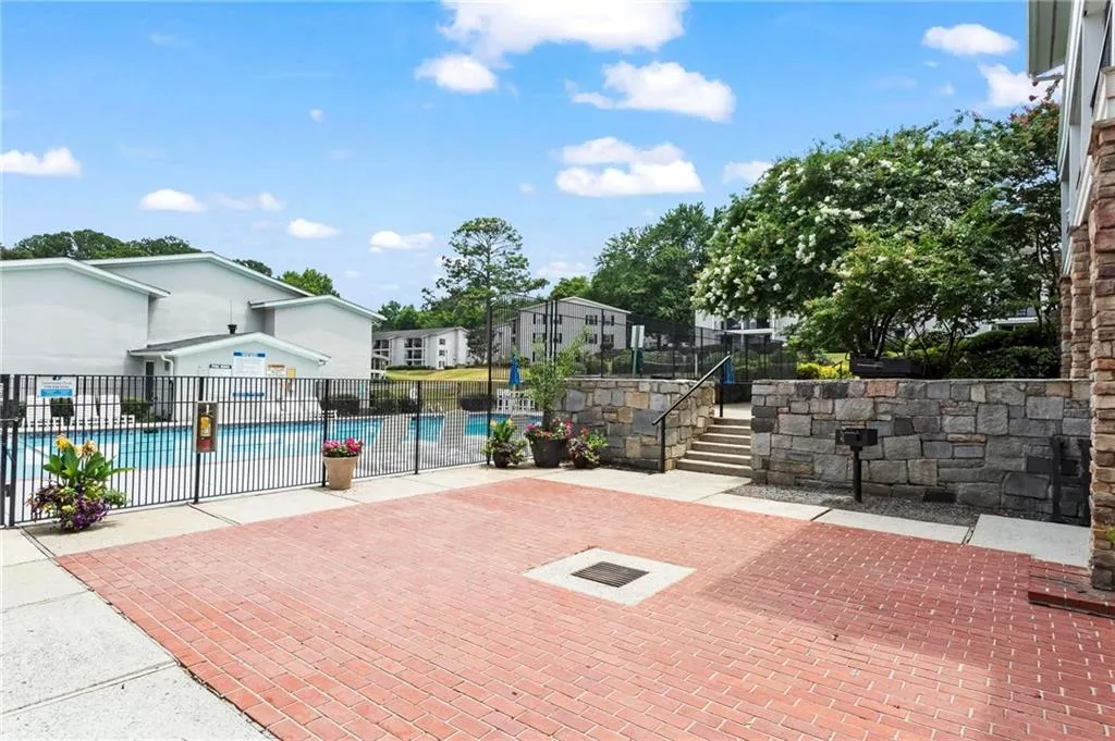 1150 Collier Road Nw Unit A1, Atlanta, Georgia 30318, 2 Bedrooms Bedrooms, ,2 BathroomsBathrooms,Residential,For Sale,1150 Collier Road Nw Unit A1,7661265