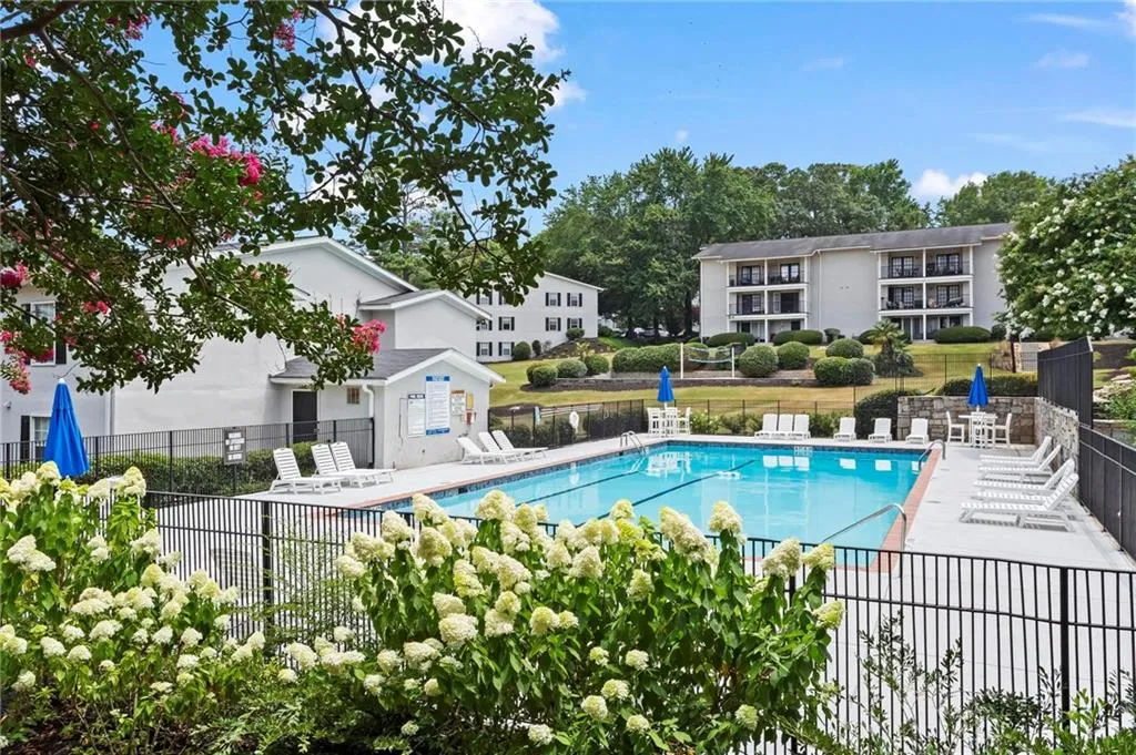1150 Collier Road Nw Unit A1, Atlanta, Georgia 30318, 2 Bedrooms Bedrooms, ,2 BathroomsBathrooms,Residential,For Sale,1150 Collier Road Nw Unit A1,7661265