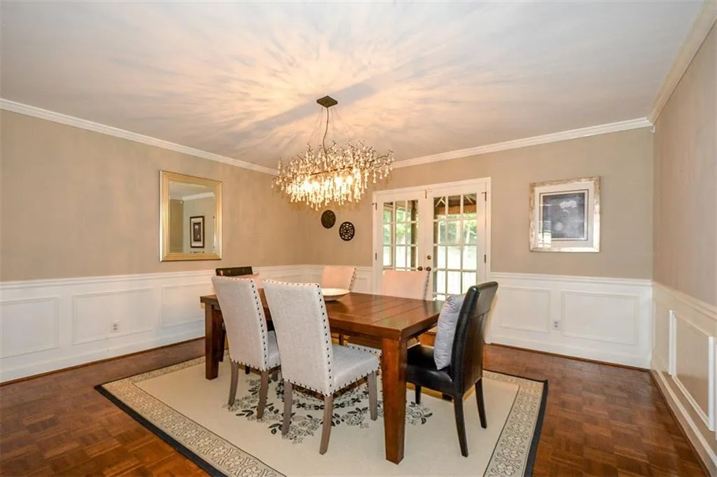 8895 Huntcliff Lake Court, Sandy Springs, Georgia 30350, 5 Bedrooms Bedrooms, ,3 BathroomsBathrooms,Residential,Sold,8895 Huntcliff Lake Court,5908613