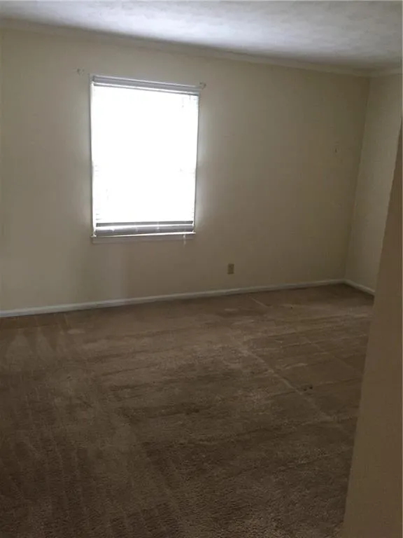 6700 Roswell Road Ne E Unit 21e, Sandy Springs, Georgia 30328, 2 Bedrooms Bedrooms, ,1 BathroomBathrooms,Residential,Sold,6700 Roswell Road Ne E Unit 21e,6714641