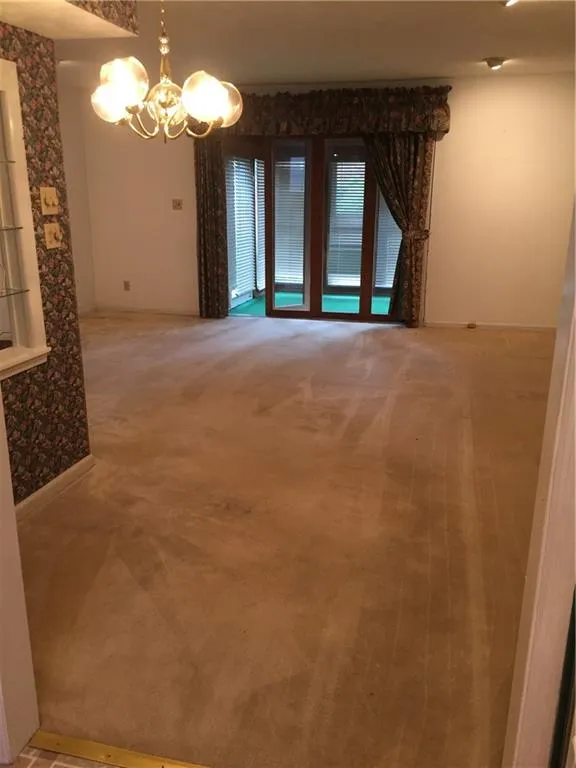 6700 Roswell Road Ne E Unit 21e, Sandy Springs, Georgia 30328, 2 Bedrooms Bedrooms, ,1 BathroomBathrooms,Residential,Sold,6700 Roswell Road Ne E Unit 21e,6714641