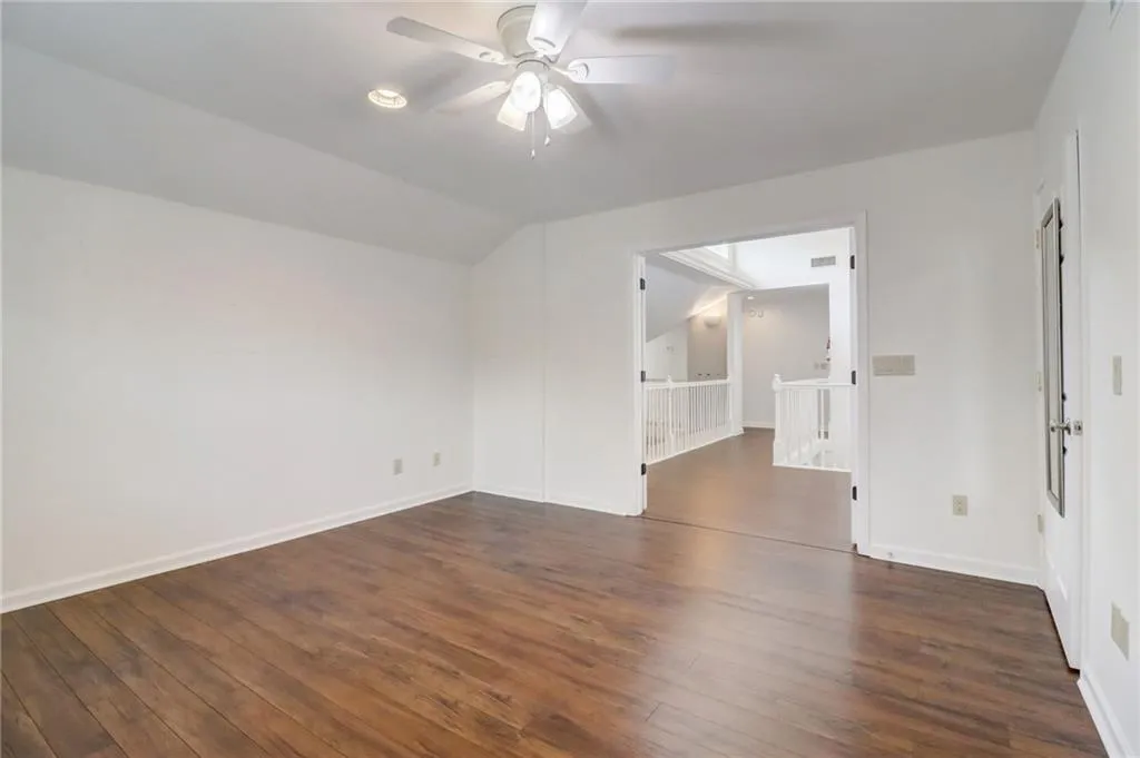 Upstairs Bedroom/Office