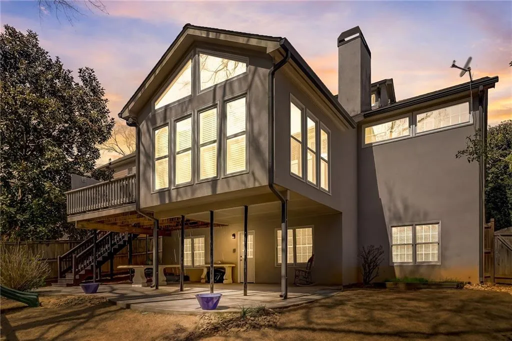 125 Belmont Trace, Sandy Springs, Georgia 30328, 4 Bedrooms Bedrooms, ,3 BathroomsBathrooms,Residential,Sold,125 Belmont Trace,7351495