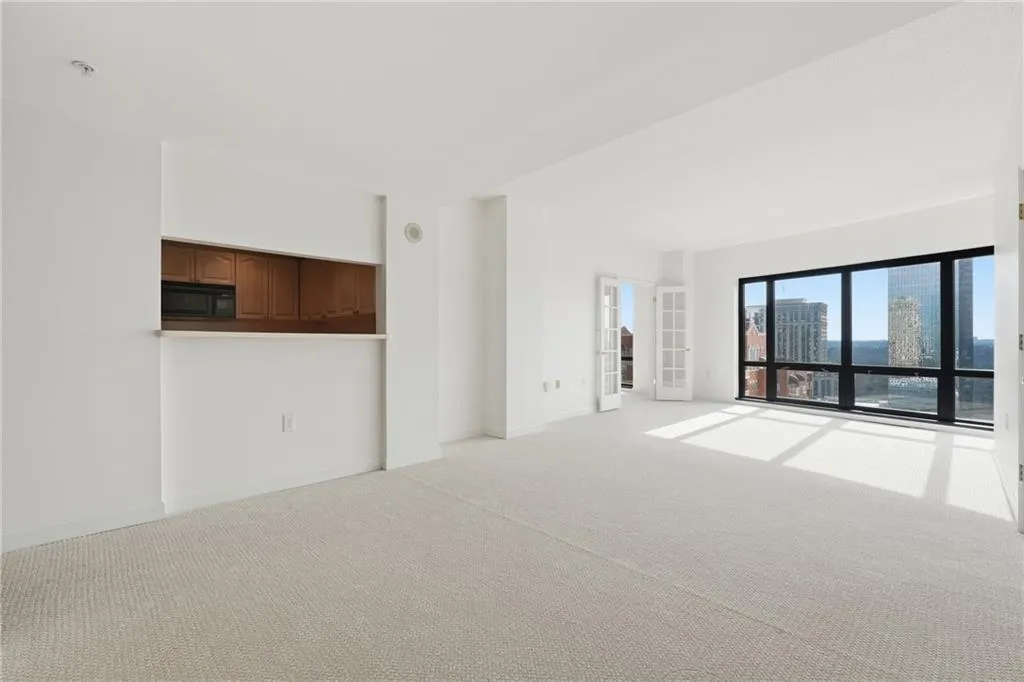 3475 Oak Valley Road Ne Unit 1610, Atlanta, Georgia 30326, 2 Bedrooms Bedrooms, 0 ,1 BathroomBathrooms,Residential,For Sale,3475 Oak Valley Road Ne Unit 1610,7707834