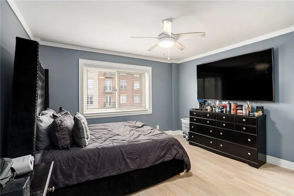 2285 Peachtree Road Ne Unit 606, Atlanta, Georgia 30309, 1 Bedroom Bedrooms, ,1 BathroomBathrooms,Residential,For Sale,2285 Peachtree Road Ne Unit 606,7631688