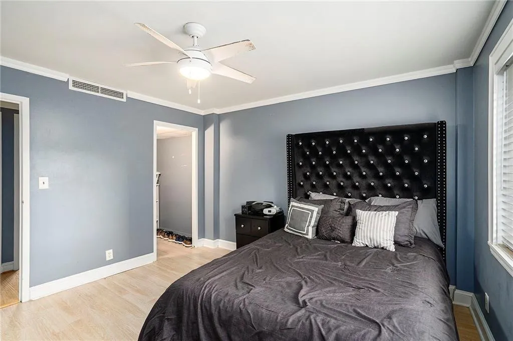 2285 Peachtree Road Ne Unit 606, Atlanta, Georgia 30309, 1 Bedroom Bedrooms, ,1 BathroomBathrooms,Residential,For Sale,2285 Peachtree Road Ne Unit 606,7631688