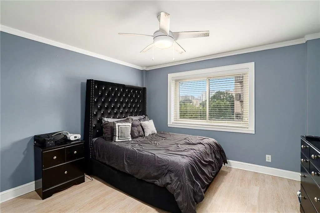 2285 Peachtree Road Ne Unit 606, Atlanta, Georgia 30309, 1 Bedroom Bedrooms, ,1 BathroomBathrooms,Residential,For Sale,2285 Peachtree Road Ne Unit 606,7631688