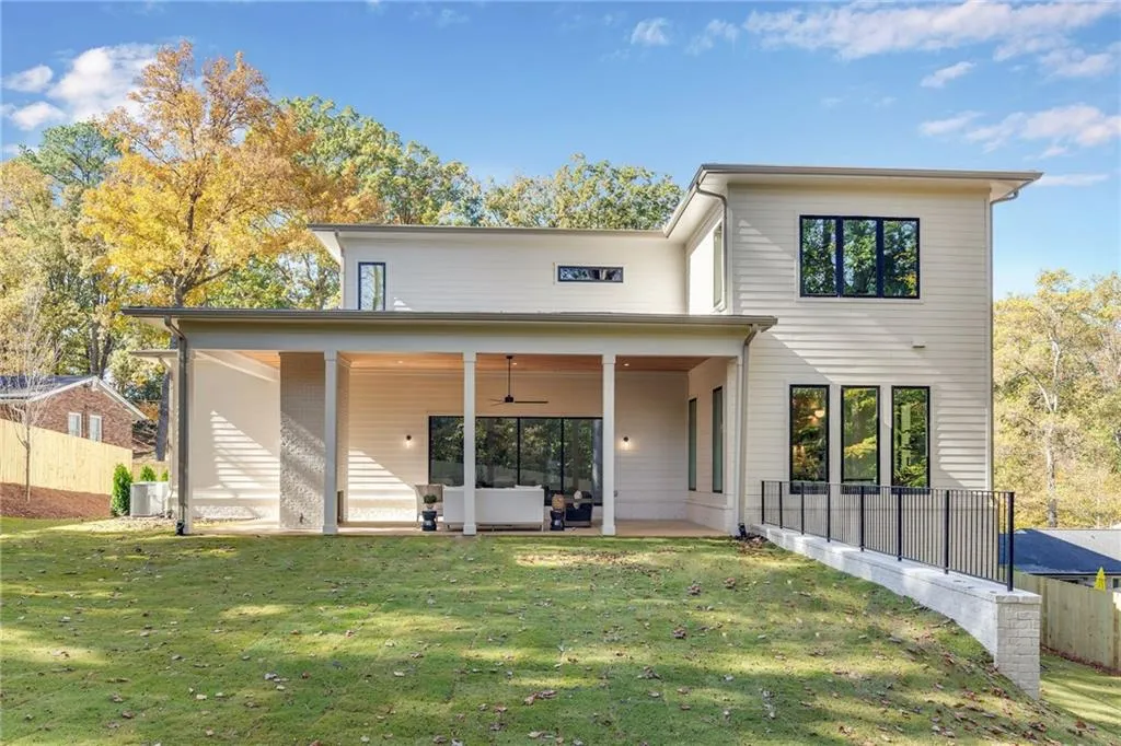 616 Lorell Terrace, Atlanta, Georgia 30328, 5 Bedrooms Bedrooms, ,5 BathroomsBathrooms,Residential,For Sale,616 Lorell Terrace,7677998