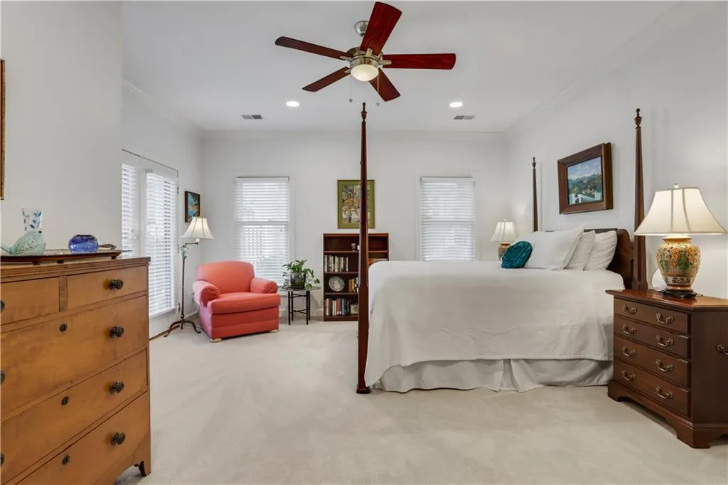 18 Vernon Glen Court, Sandy Springs, Georgia 30338, 2 Bedrooms Bedrooms, ,2 BathroomsBathrooms,Residential,Sold,18 Vernon Glen Court,7465791