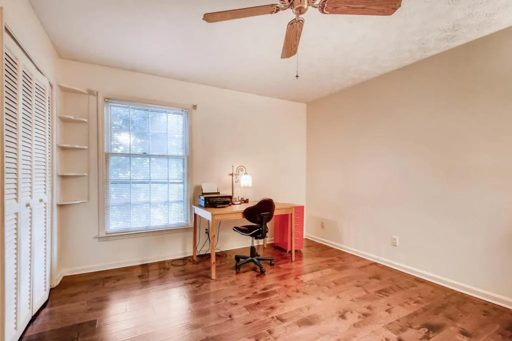 6700 Roswell Road Unit 6c, Sandy Springs, Georgia 30328, 3 Bedrooms Bedrooms, ,2 BathroomsBathrooms,Residential,Sold,6700 Roswell Road Unit 6c,5999545