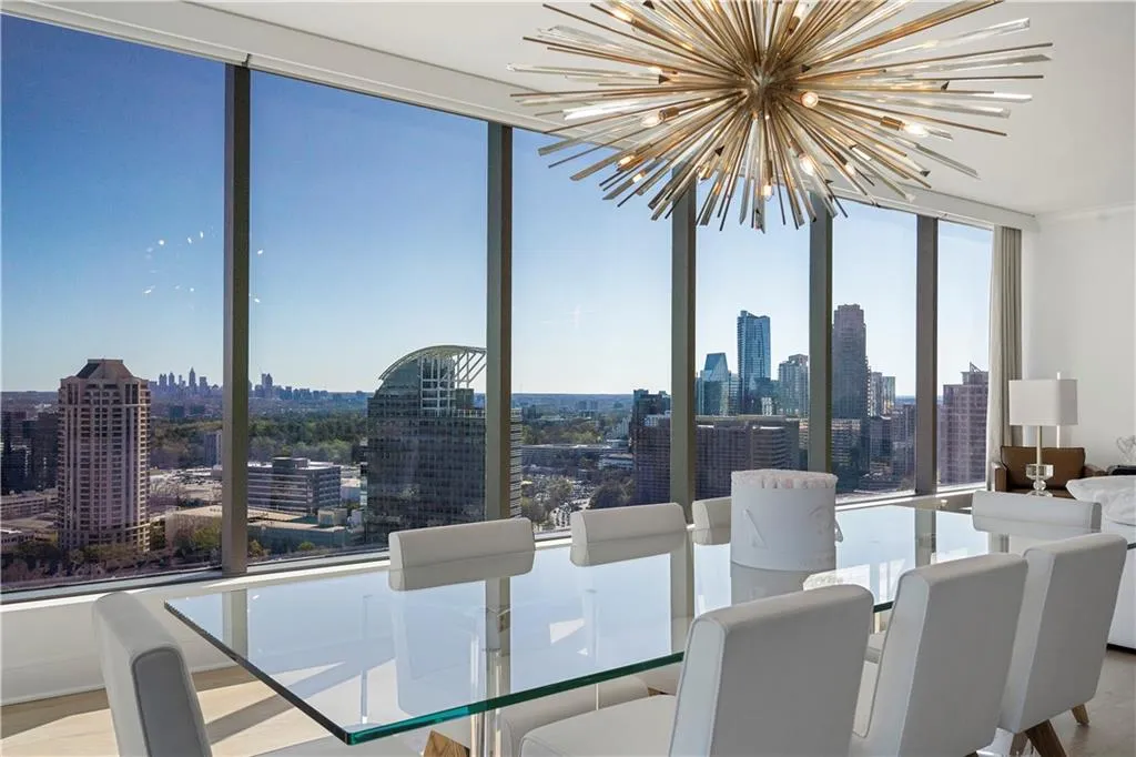 3630 Peachtree Ne Unit 2204, Atlanta, Georgia 30326, 2 Bedrooms Bedrooms, 0 ,2 BathroomsBathrooms,Residential,For Sale,3630 Peachtree Ne Unit 2204,7853594