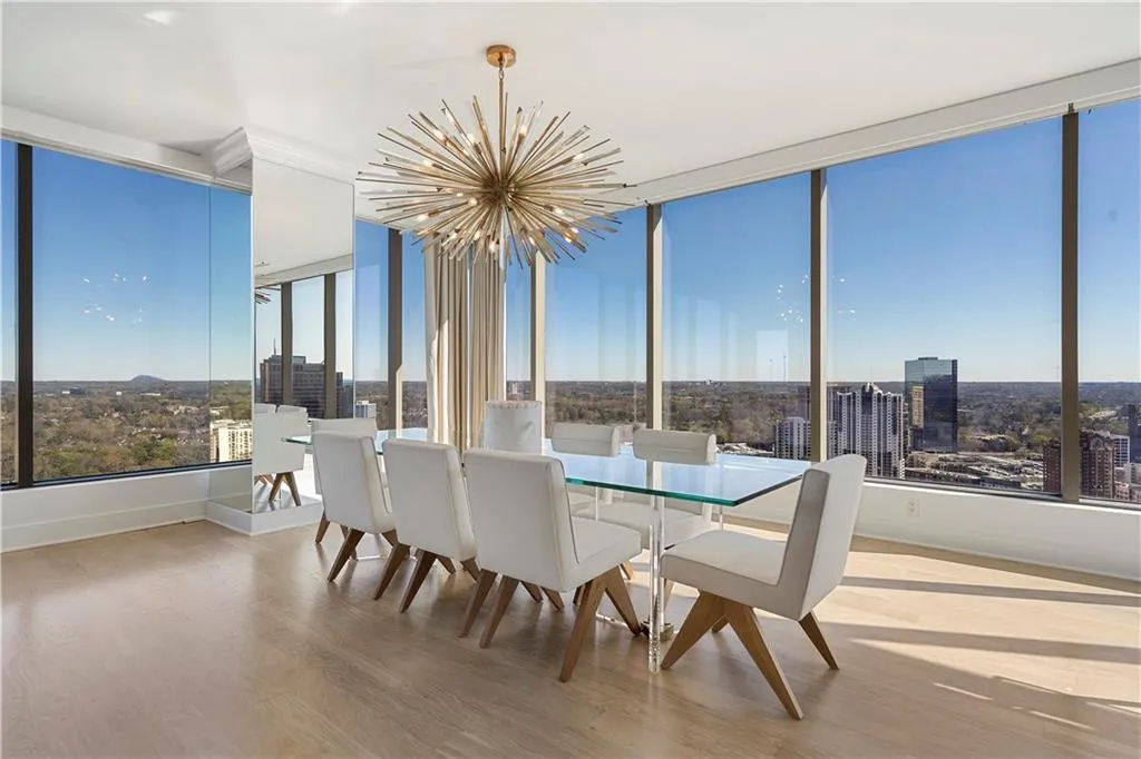 3630 Peachtree Ne Unit 2204, Atlanta, Georgia 30326, 2 Bedrooms Bedrooms, 0 ,2 BathroomsBathrooms,Residential,For Sale,3630 Peachtree Ne Unit 2204,7853594