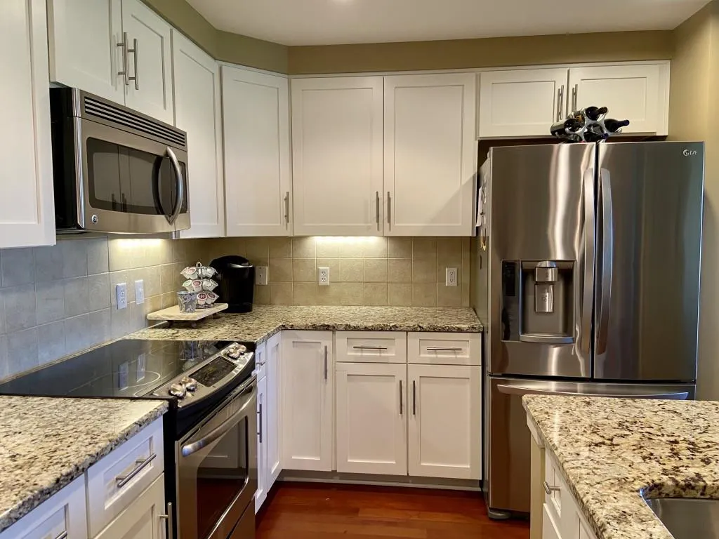 200 River Vista Drive Unit 639, Atlanta, Georgia 30339, 2 Bedrooms Bedrooms, ,2 BathroomsBathrooms,Residential,Sold,200 River Vista Drive Unit 639,7039499