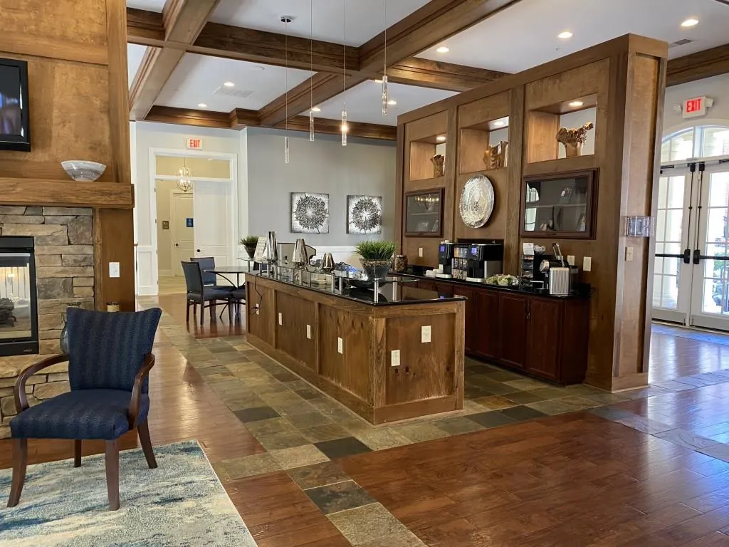 200 River Vista Drive Unit 639, Atlanta, Georgia 30339, 2 Bedrooms Bedrooms, ,2 BathroomsBathrooms,Residential,Sold,200 River Vista Drive Unit 639,7039499