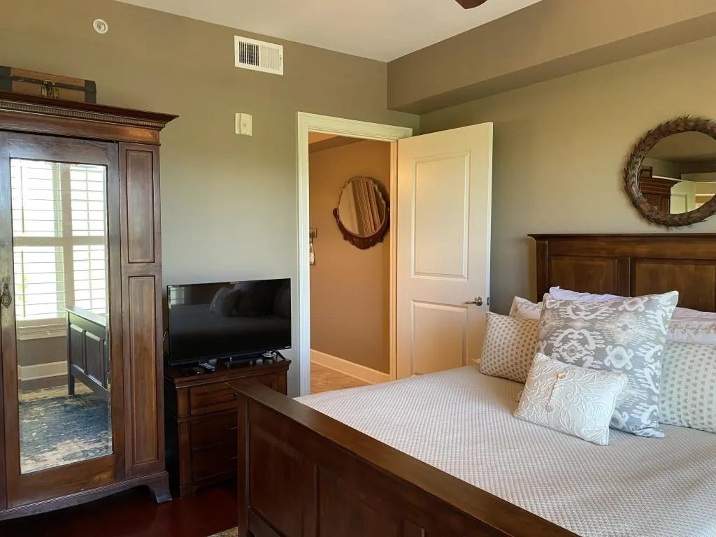 200 River Vista Drive Unit 639, Atlanta, Georgia 30339, 2 Bedrooms Bedrooms, ,2 BathroomsBathrooms,Residential,Sold,200 River Vista Drive Unit 639,7039499
