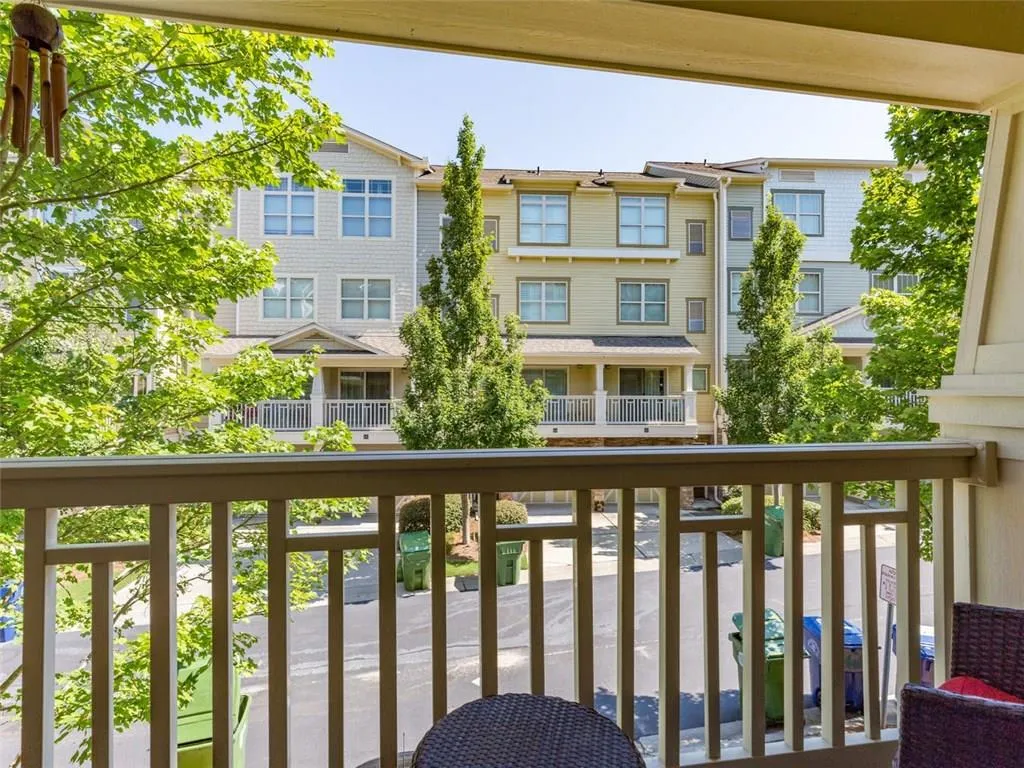 220 Semel Circle Unit 158, Atlanta, Georgia 30309, 2 Bedrooms Bedrooms, ,2 BathroomsBathrooms,Residential,Sold,220 Semel Circle Unit 158,5880711