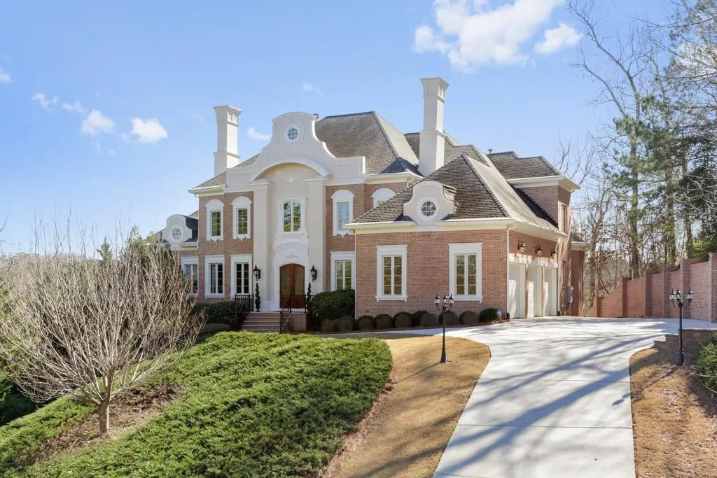 33 Wing Mill Road, Sandy Springs, Georgia 30350, 5 Bedrooms Bedrooms, ,6 BathroomsBathrooms,Residential,Sold,33 Wing Mill Road,6515735