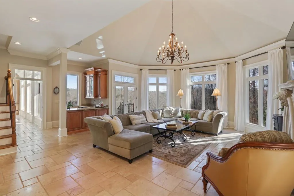 33 Wing Mill Road, Sandy Springs, Georgia 30350, 5 Bedrooms Bedrooms, ,6 BathroomsBathrooms,Residential,Sold,33 Wing Mill Road,6515735