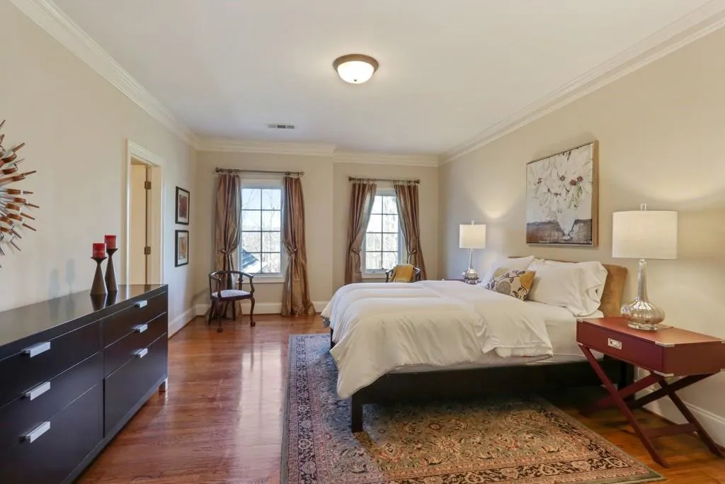 33 Wing Mill Road, Sandy Springs, Georgia 30350, 5 Bedrooms Bedrooms, ,6 BathroomsBathrooms,Residential,Sold,33 Wing Mill Road,6515735