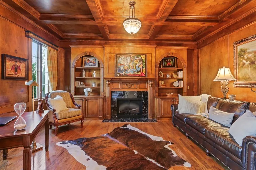 33 Wing Mill Road, Sandy Springs, Georgia 30350, 5 Bedrooms Bedrooms, ,6 BathroomsBathrooms,Residential,Sold,33 Wing Mill Road,6515735