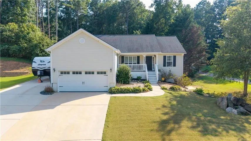 75 Oak Ridge Court, Douglasville, Georgia 30134