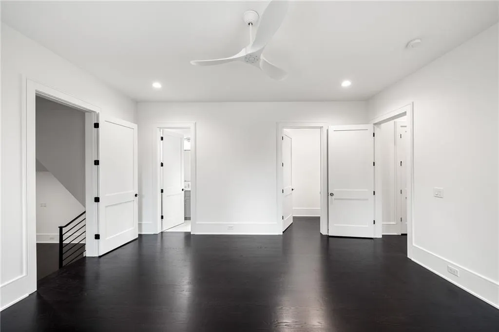 5211 Powers Ferry Road, Sandy Springs, Georgia 30327, 6 Bedrooms Bedrooms, 0 ,8 BathroomsBathrooms,Residential,For Sale,5211 Powers Ferry Road,7820662